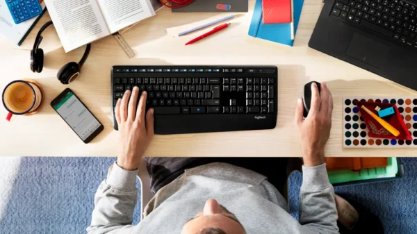 Logitech MK345 Wireless Combo Keyboard & Mouse - Image 2